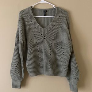 Moon & Madison Sage Green Sweater - size XS